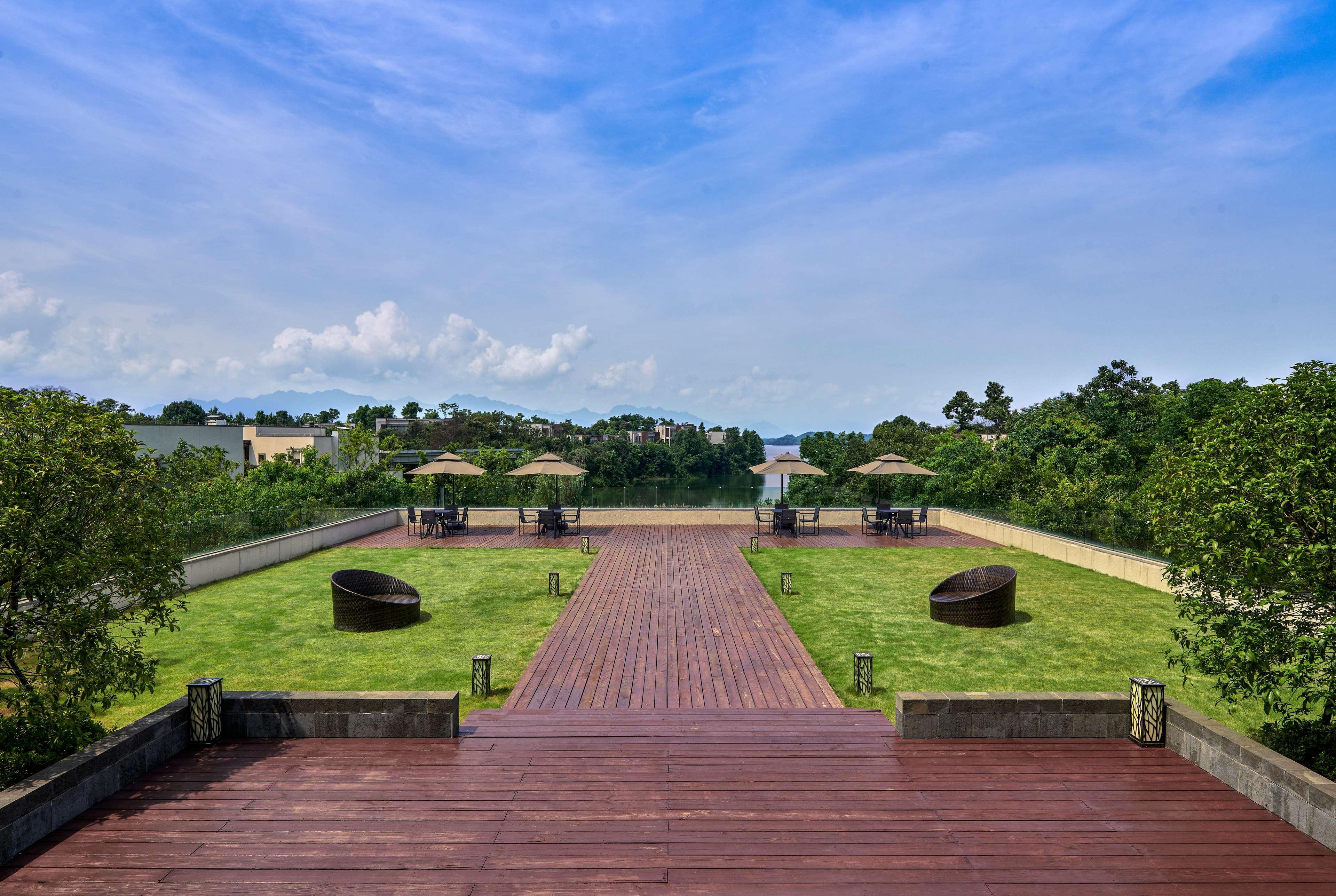 Lushan West Sea Resort, Curio Collection By Hilton Jiujiang  Екстер'єр фото