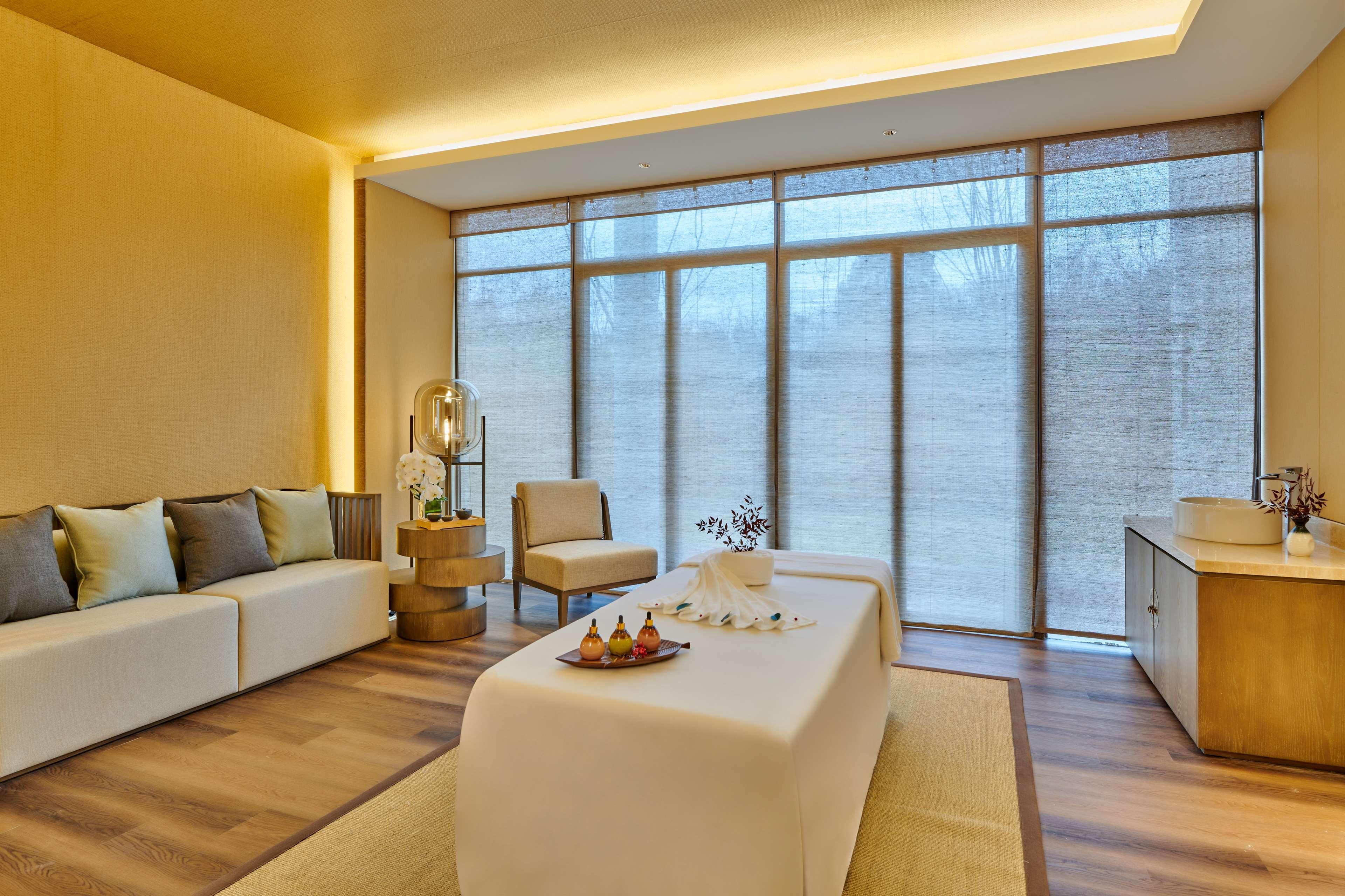 Lushan West Sea Resort, Curio Collection By Hilton Jiujiang  Екстер'єр фото