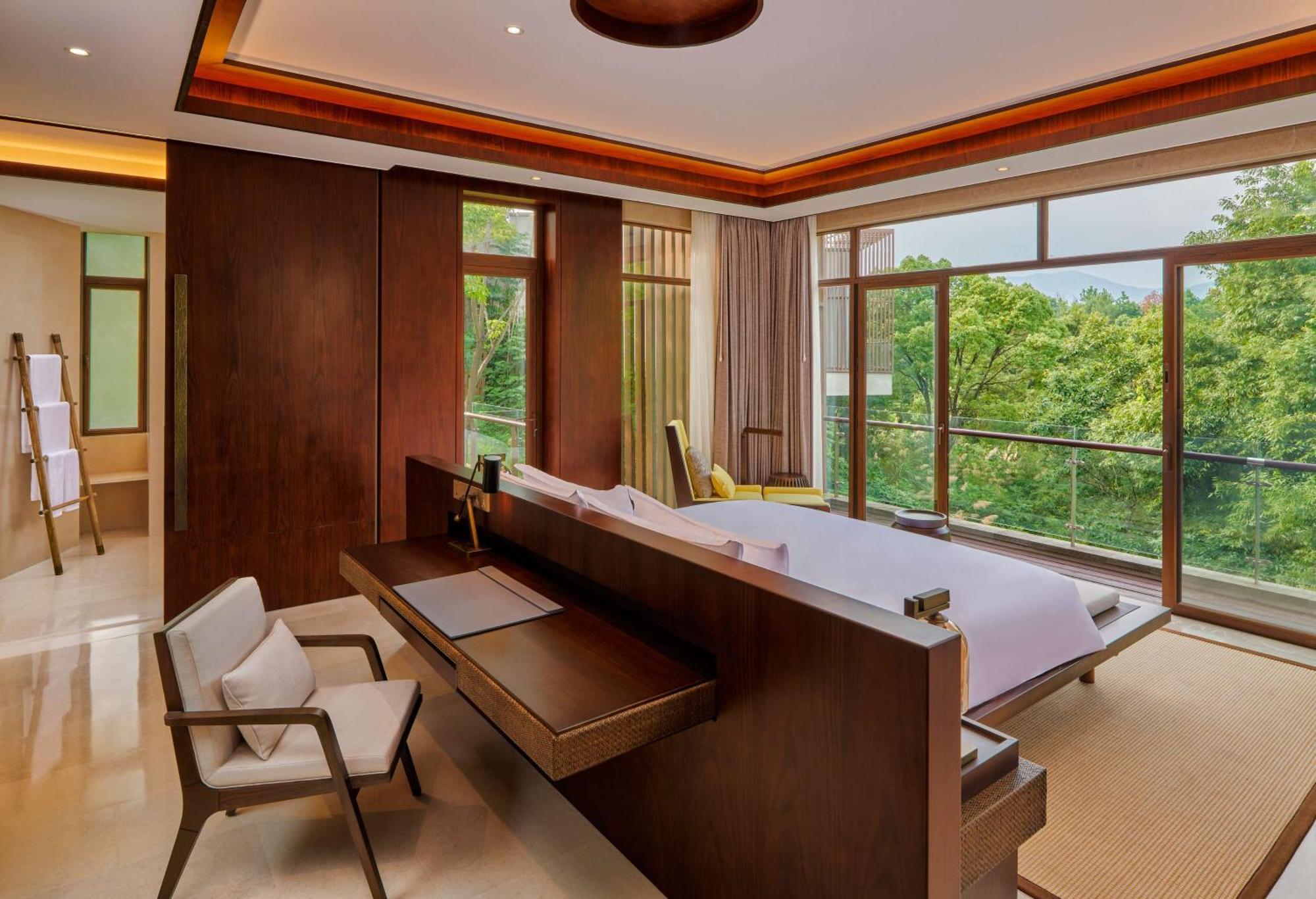 Lushan West Sea Resort, Curio Collection By Hilton Jiujiang  Екстер'єр фото